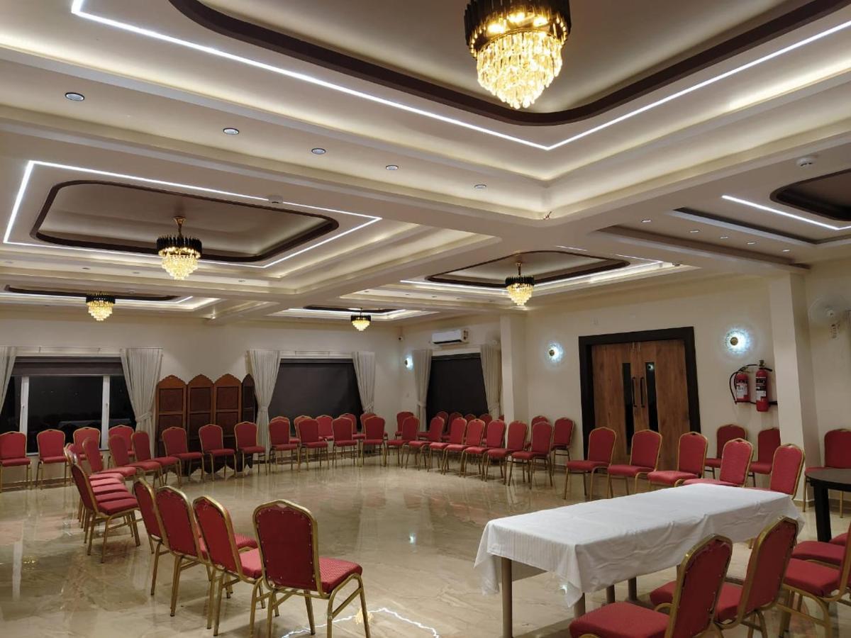 Flamingo Club And Resort Una 3 Km Away From Diu Check Post Exterior foto